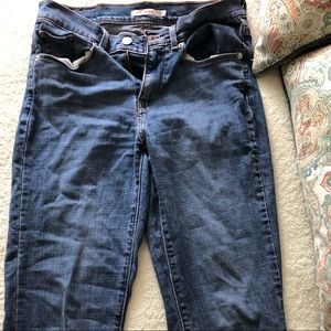 Levi Bootcut size 4